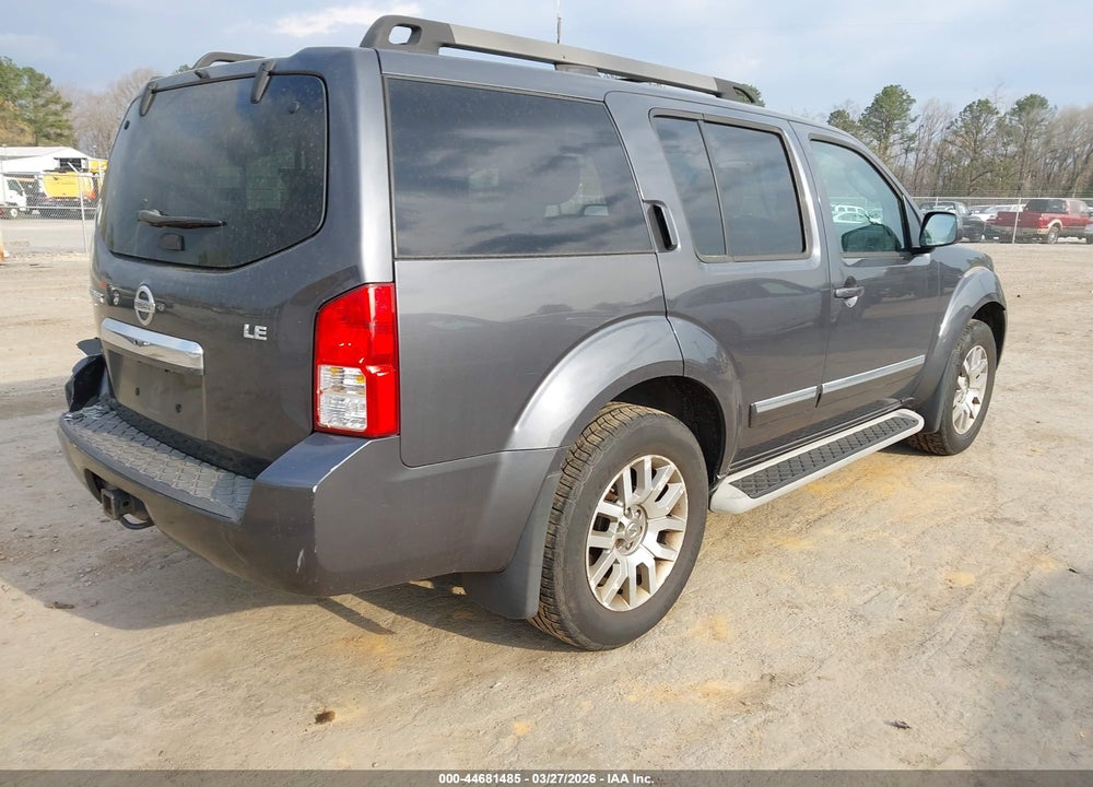 2011 NISSAN PATHFINDER LE VIN: 5N1AR1NB8BC614320