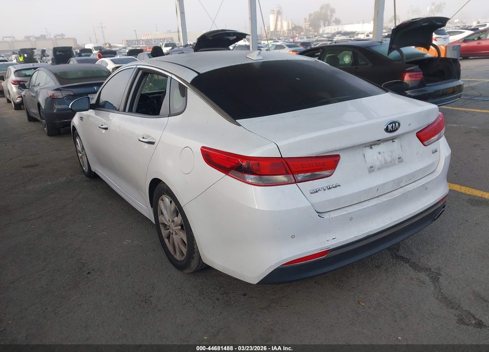 2018 KIA OPTIMA EX VIN: 5XXGU4L36JG208920