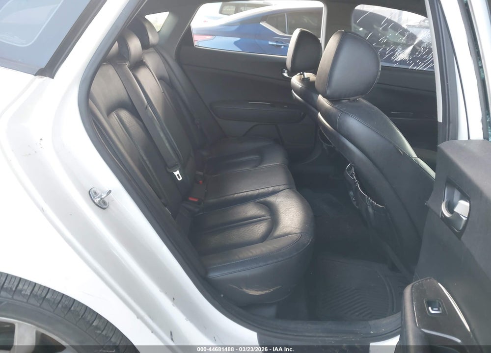 2018 KIA OPTIMA EX VIN: 5XXGU4L36JG208920