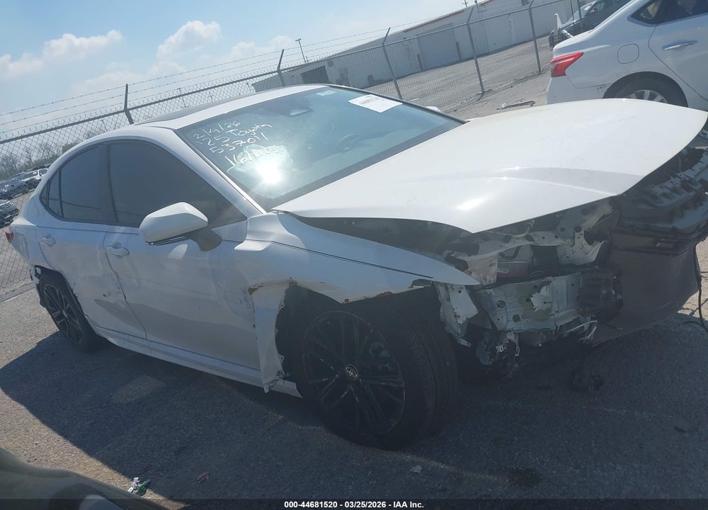 2025 TOYOTA CAMRY SE VIN: 4T1DBADK8SU537011