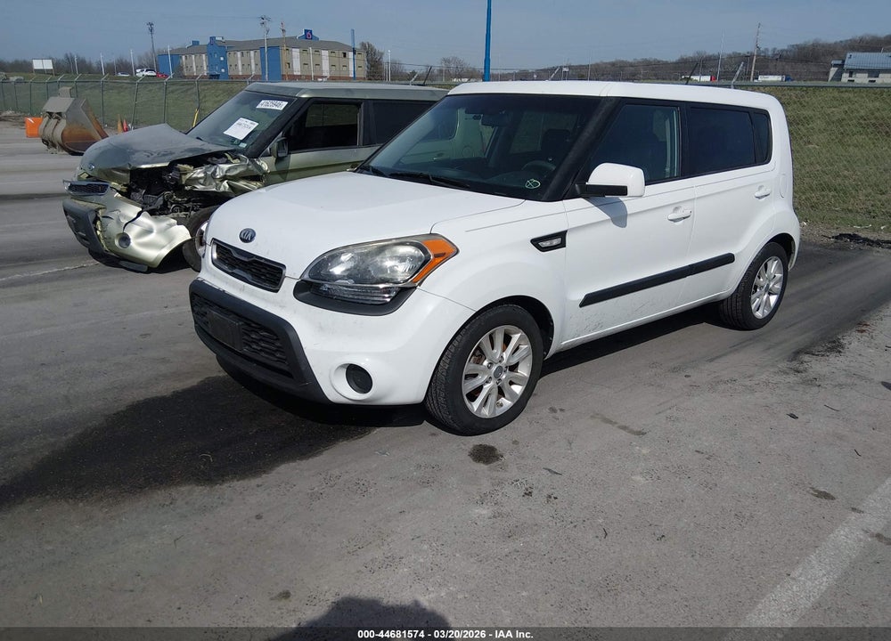 2013 KIA SOUL VIN: KNDJT2A5XD7759382