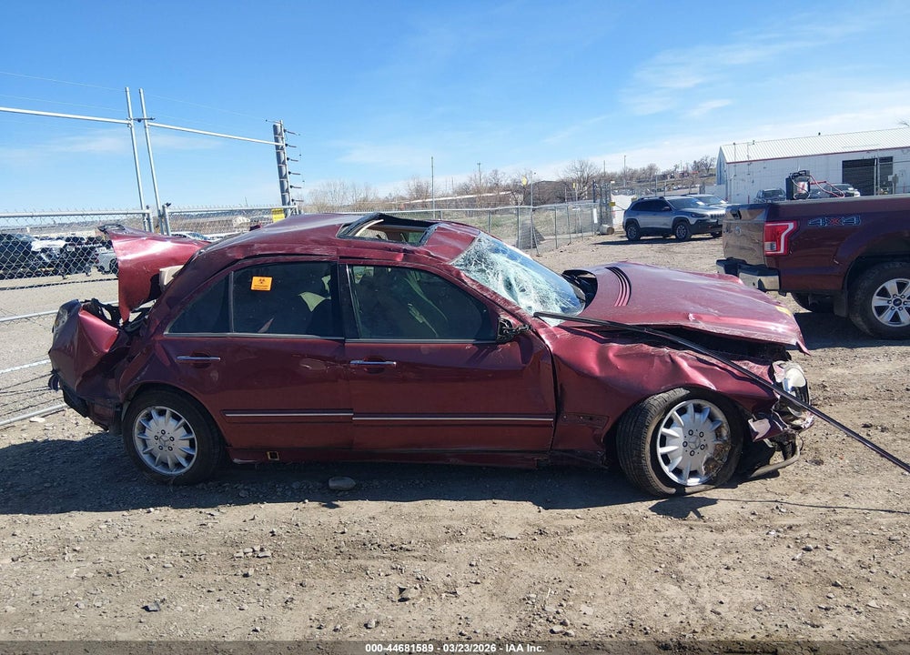 2000 MERCEDES-BENZ E 320 4M VIN: WDBJF82J1YX042198