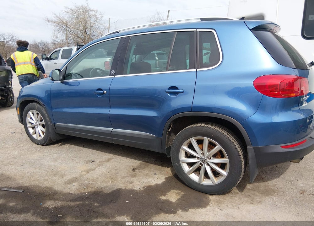 2017 VOLKSWAGEN TIGUAN 2.0T WOLFSBURG EDITION VIN: WVGSV7AXXHK010352