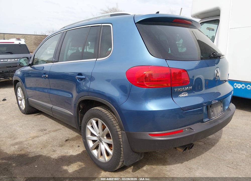 2017 VOLKSWAGEN TIGUAN 2.0T WOLFSBURG EDITION VIN: WVGSV7AXXHK010352