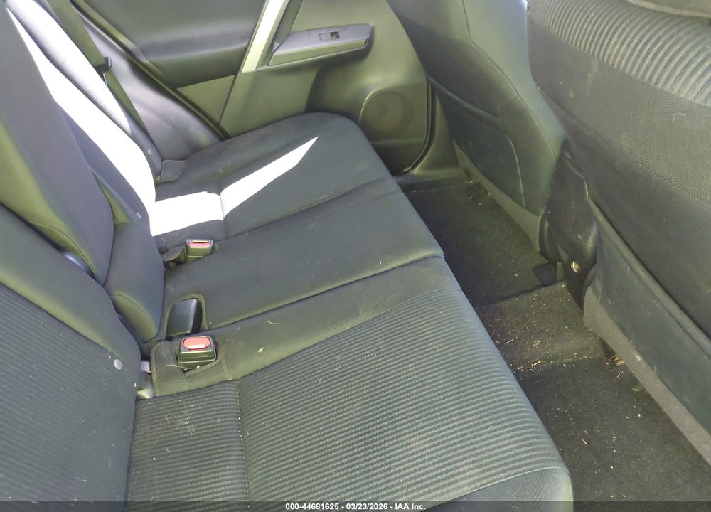 2016 TOYOTA RAV4 LE VIN: 2T3ZFREVXGW236658