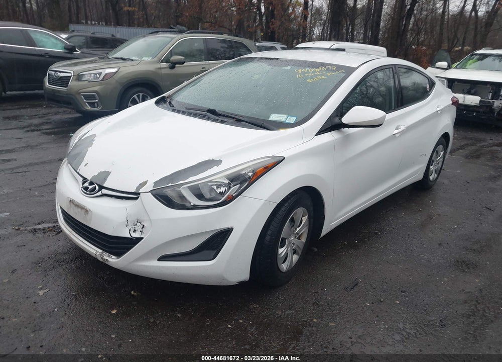 2016 HYUNDAI ELANTRA SE VIN: 5NPDH4AE9GH793663