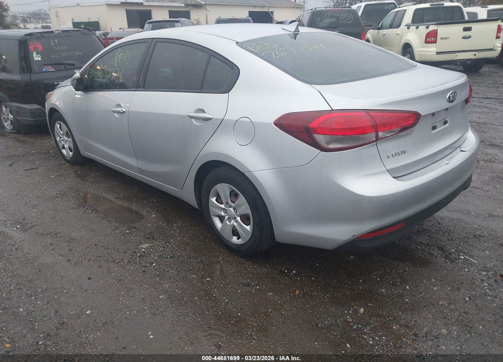 2017 KIA FORTE LX VIN: 3KPFK4A74HE012114