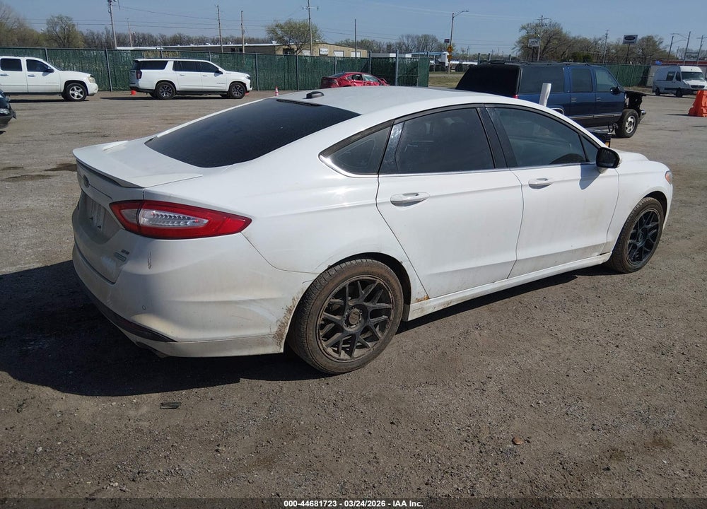 2014 FORD FUSION SE VIN: 3FA6P0HD8ER128819
