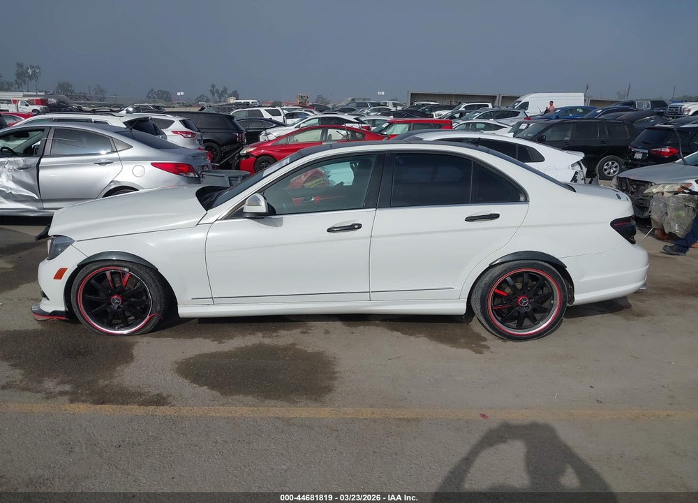 2009 MERCEDES-BENZ C 350 SPORT VIN: WDDGF56X19R055862