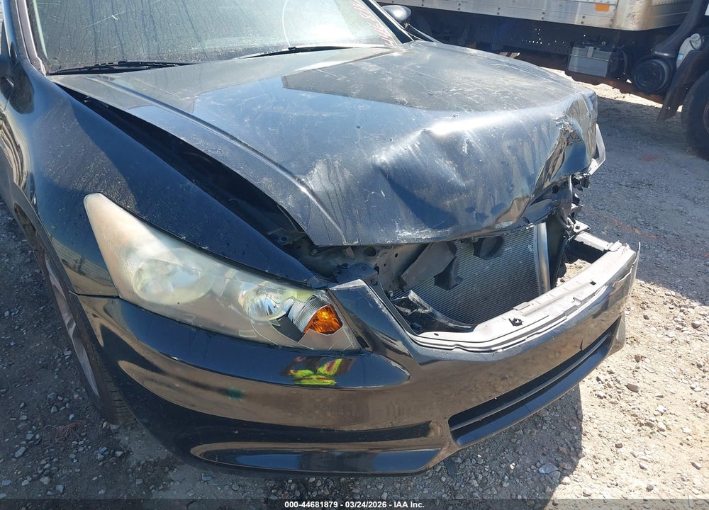2012 HONDA ACCORD 2.4 EX VIN: 1HGCP2F77CA175435