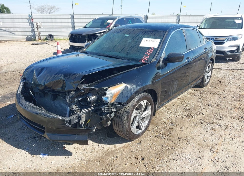 2012 HONDA ACCORD 2.4 EX VIN: 1HGCP2F77CA175435