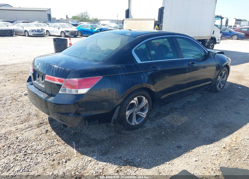 2012 HONDA ACCORD 2.4 EX VIN: 1HGCP2F77CA175435