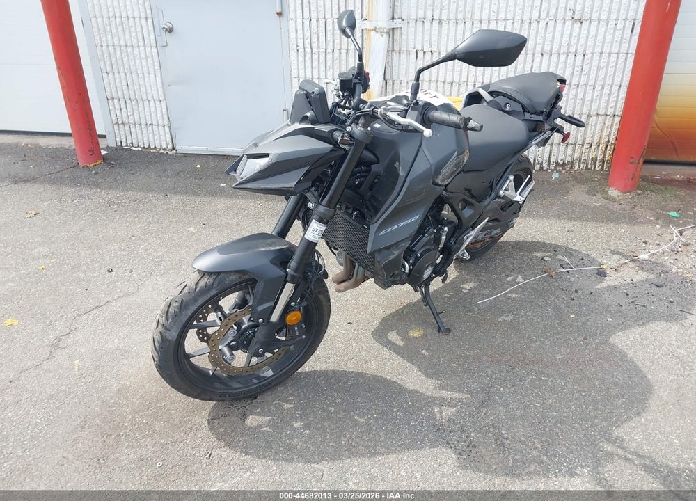 2025 HONDA CB750 A VIN: JH2RH2403SK001308