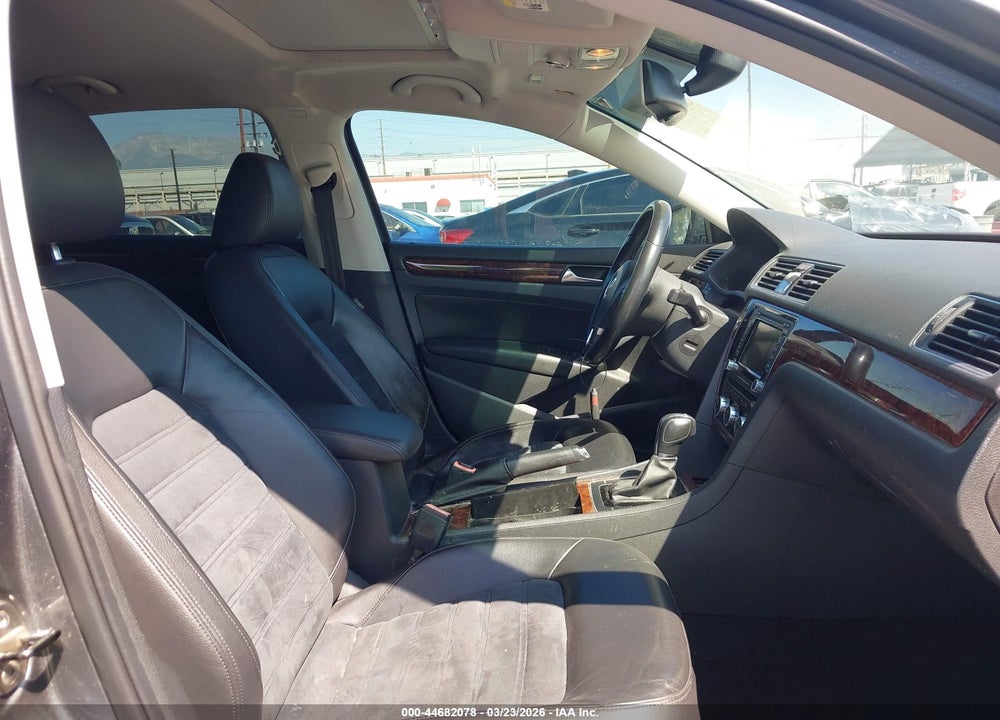 2012 VOLKSWAGEN PASSAT 2.0L TDI SEL PREMIUM VIN: 1VWCN7A39CC008436