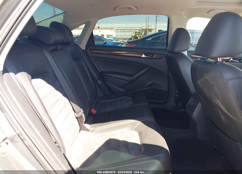 2012 VOLKSWAGEN PASSAT 2.0L TDI SEL PREMIUM VIN: 1VWCN7A39CC008436