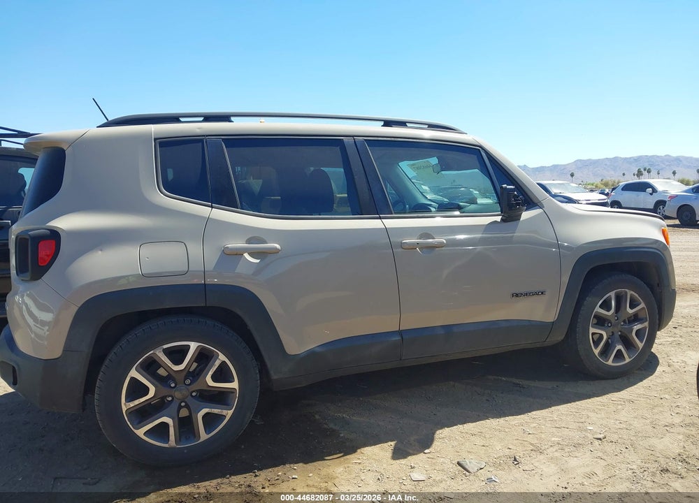 2016 JEEP RENEGADE LATITUDE VIN: ZACCJABTXGPE19520