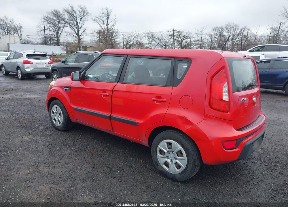 2013 KIA SOUL VIN: KNDJT2A53D7560206