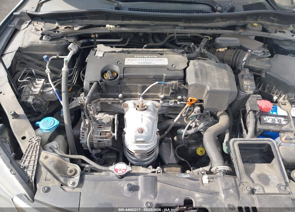 2013 HONDA ACCORD EX-L VIN: 1HGCR2F83DA006808