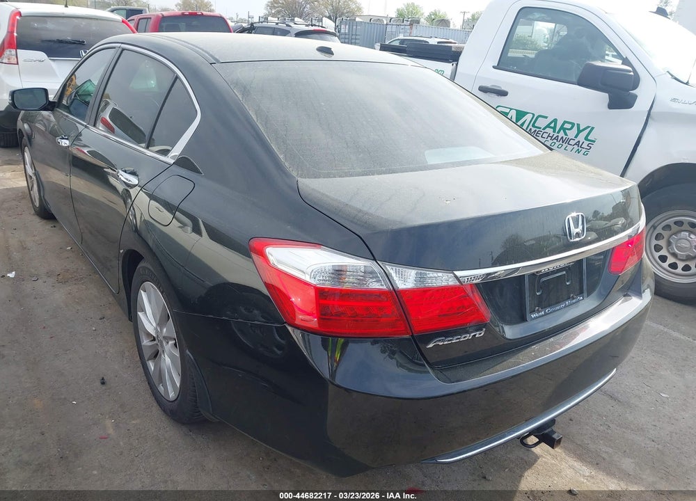 2013 HONDA ACCORD EX-L VIN: 1HGCR2F83DA006808