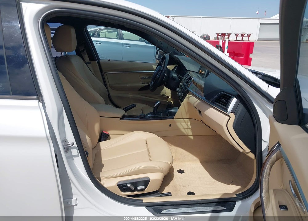 2016 BMW 328I VIN: WBA8E9G56GNU28563
