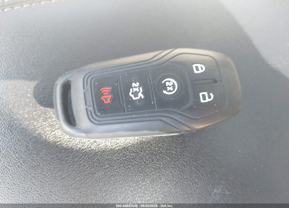 2015 FORD EDGE TITANIUM VIN: 2FMPK3K8XFBB15107