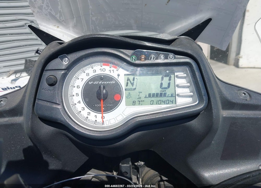 2013 SUZUKI DL650 A VIN: JS1VP56A9D2101881