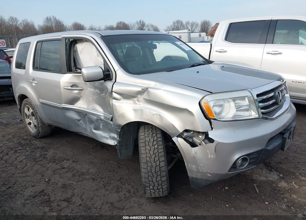 2015 HONDA PILOT EX-L VIN: 5FNYF4H56FB002516
