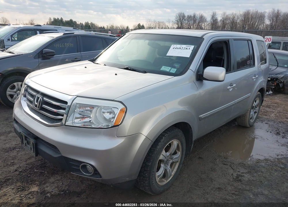 2015 HONDA PILOT EX-L VIN: 5FNYF4H56FB002516