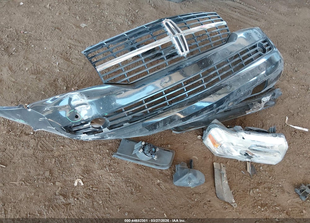 2014 LINCOLN NAVIGATOR L VIN: 5LMJJ3J5XEEL02945