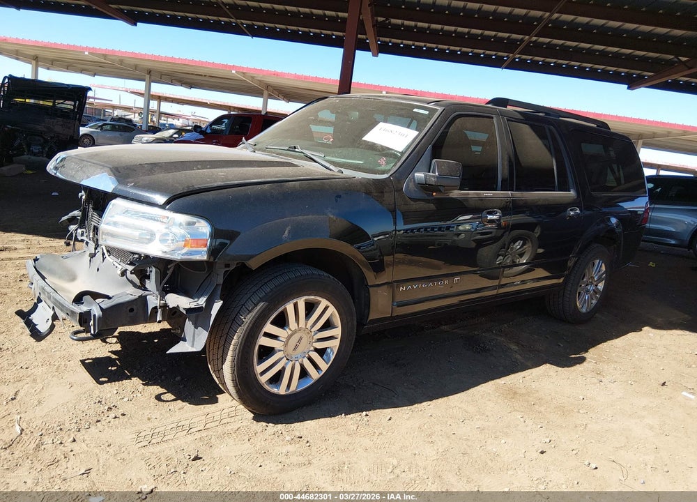 2014 LINCOLN NAVIGATOR L VIN: 5LMJJ3J5XEEL02945
