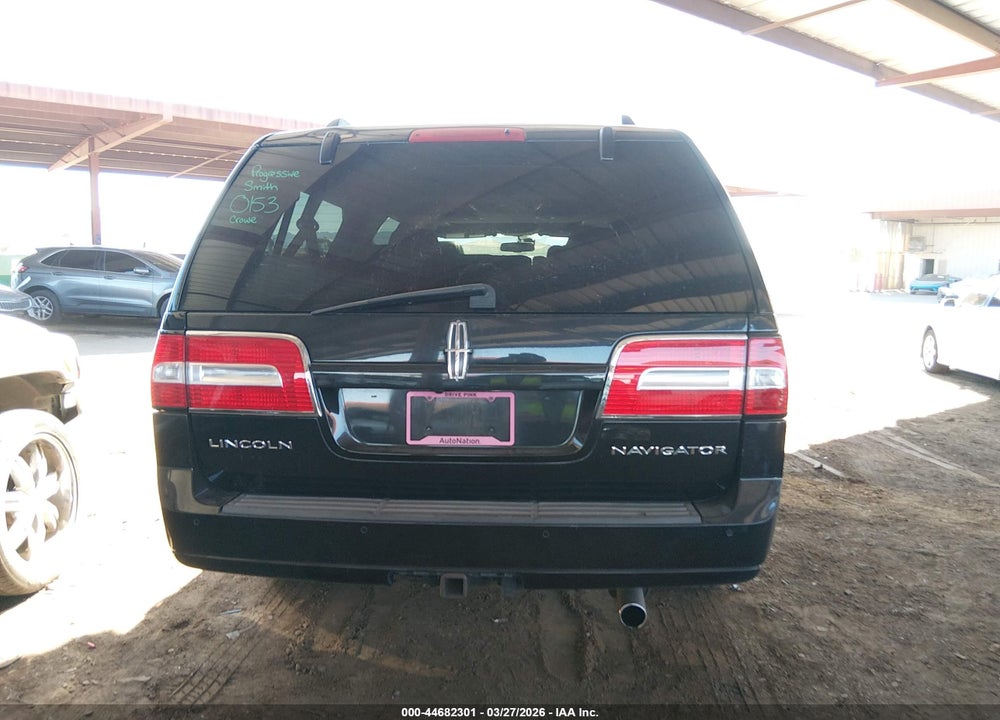 2014 LINCOLN NAVIGATOR L VIN: 5LMJJ3J5XEEL02945