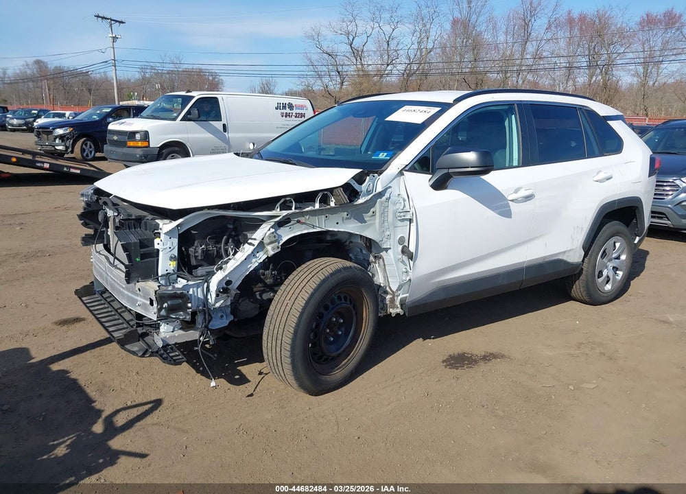 2020 TOYOTA RAV4 LE VIN: 2T3F1RFV9LW135041