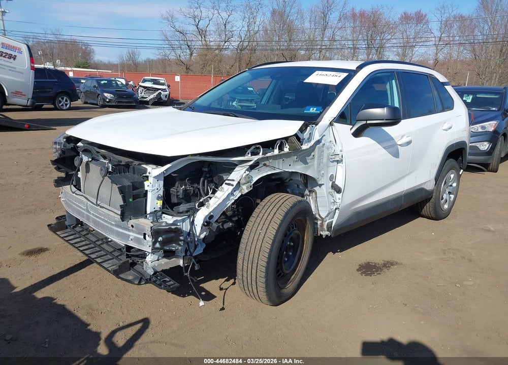 2020 TOYOTA RAV4 LE VIN: 2T3F1RFV9LW135041