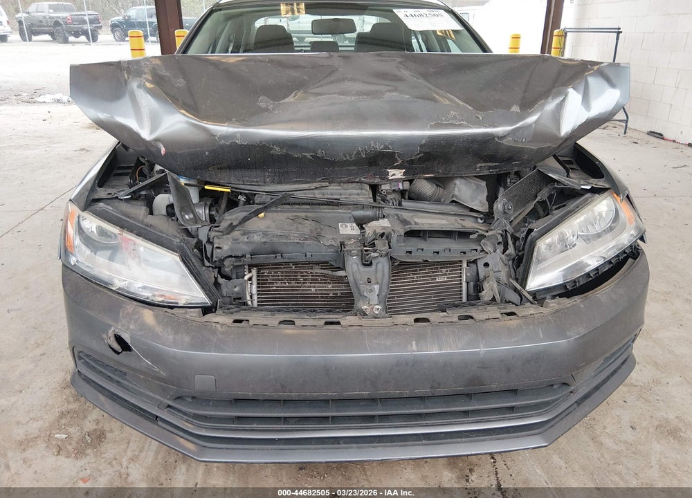2016 VOLKSWAGEN JETTA 1.4T SE VIN: 3VWD67AJ3GM373618