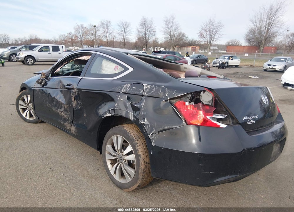 2012 HONDA ACCORD 2.4 EX VIN: 1HGCS1B75CA020882