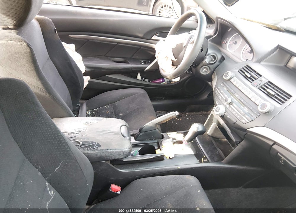 2012 HONDA ACCORD 2.4 EX VIN: 1HGCS1B75CA020882
