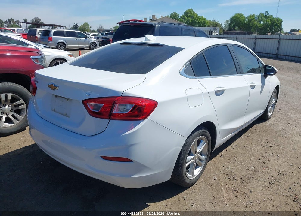 2017 CHEVROLET CRUZE LT AUTO VIN: 1G1BE5SMXH7269352