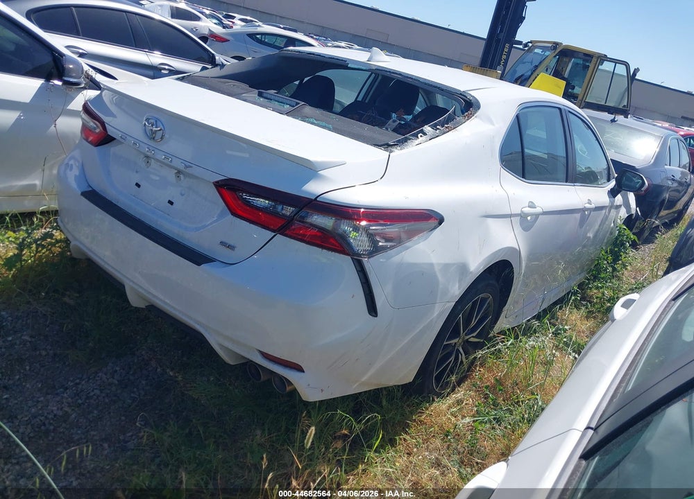 2024 TOYOTA CAMRY SE VIN: 4T1G11AK8RU874891