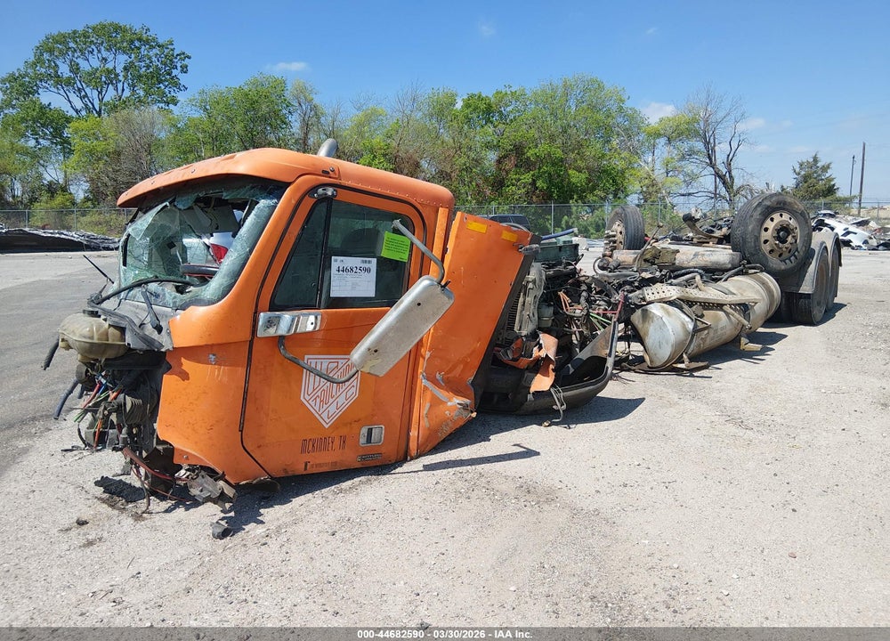 2005 FREIGHTLINER CONVENTIONAL ST120 VIN: 1FUJBBCG25LN99825