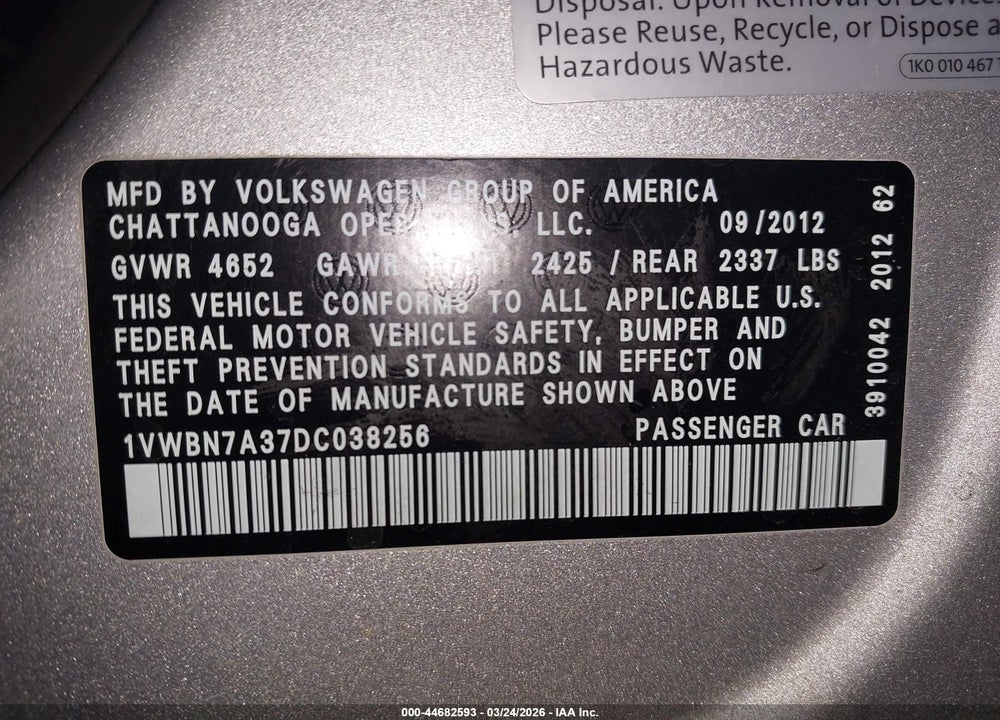 2013 VOLKSWAGEN PASSAT 2.0L TDI SE VIN: 1VWBN7A37DC038256