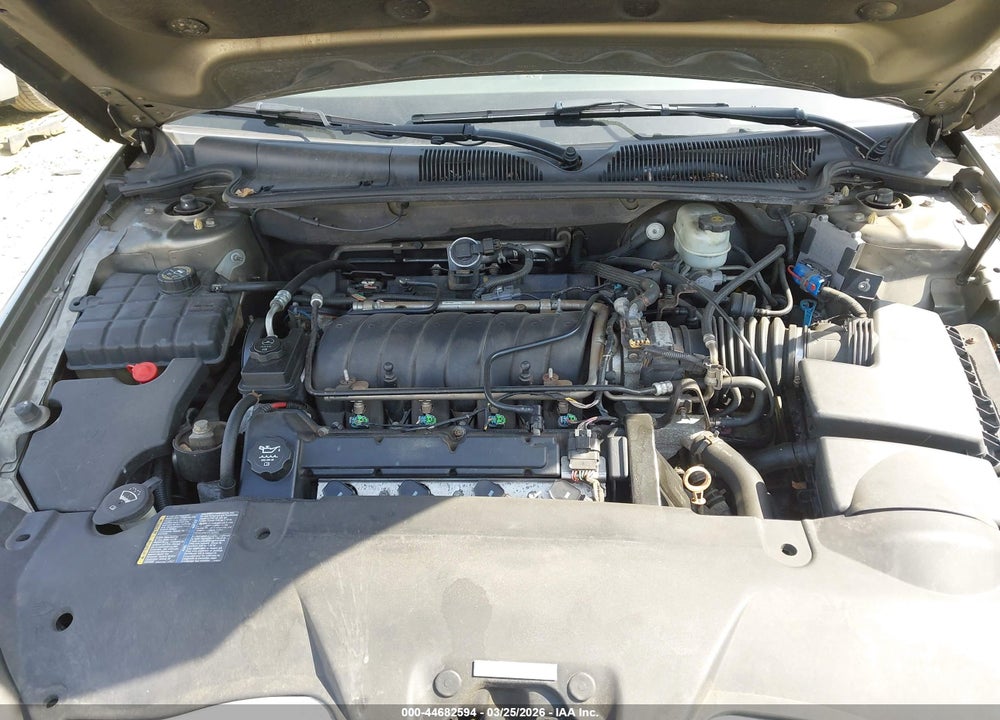 2011 BUICK LUCERNE SUPER VIN: 1G4HK5ES1BU110440