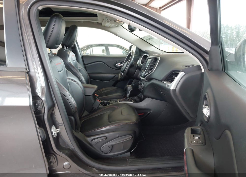 2016 JEEP CHEROKEE TRAILHAWK VIN: 1C4PJMBS9GW345147