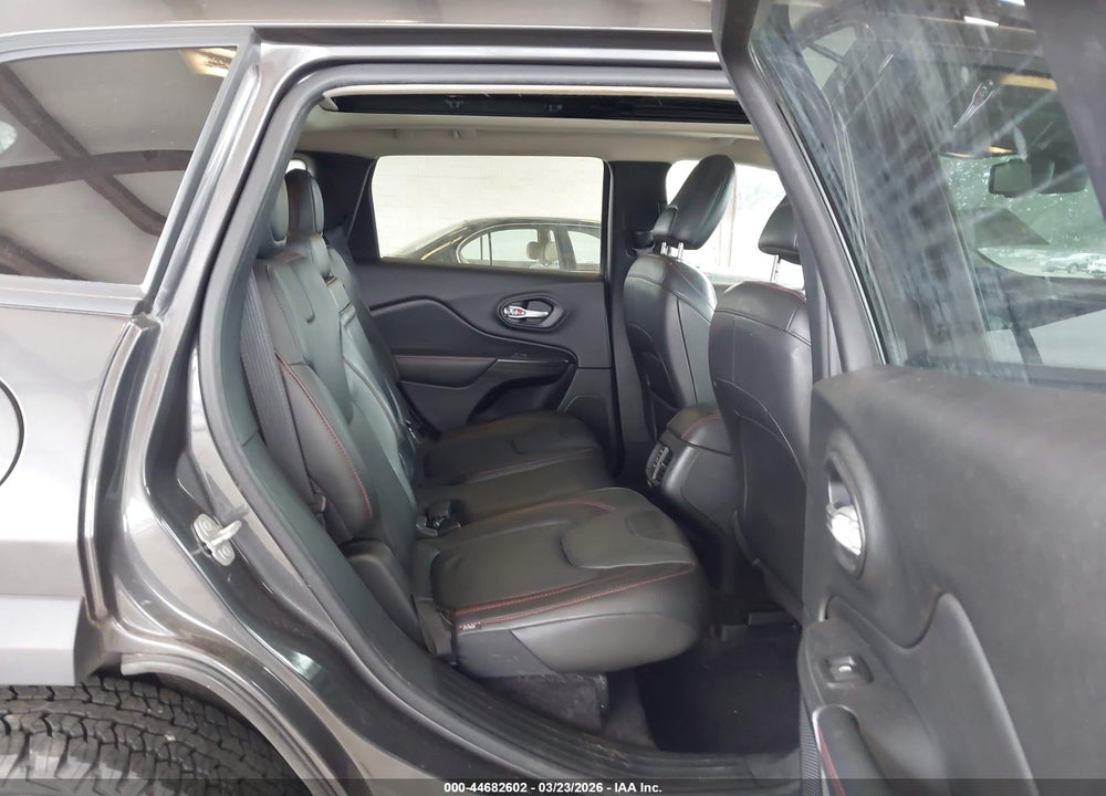 2016 JEEP CHEROKEE TRAILHAWK VIN: 1C4PJMBS9GW345147