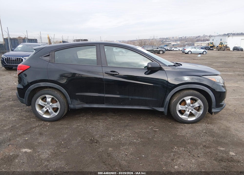 2016 HONDA HR-V LX VIN: 3CZRU6H35GM721977