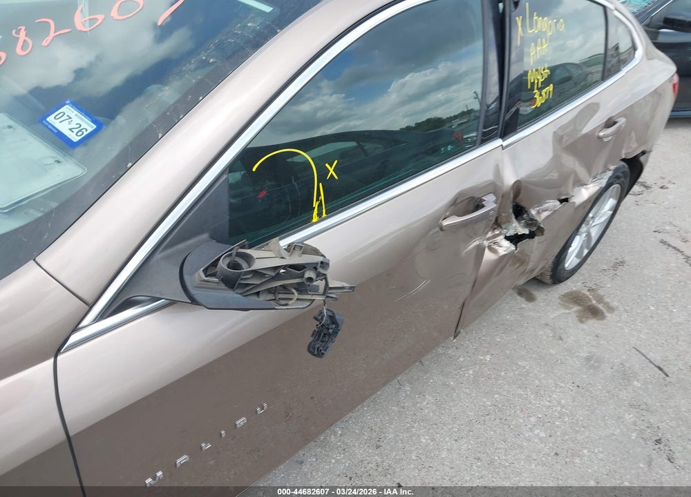 2018 CHEVROLET MALIBU LT VIN: 1G1ZD5STXJF143545