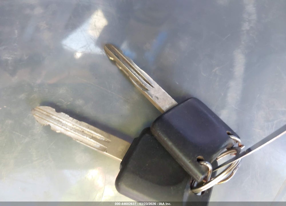 2004 NISSAN TITAN LE VIN: 1N6AA07A84N559592