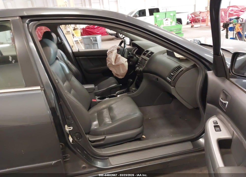2005 HONDA ACCORD HYBRID IMA VIN: JHMCN36445C017589