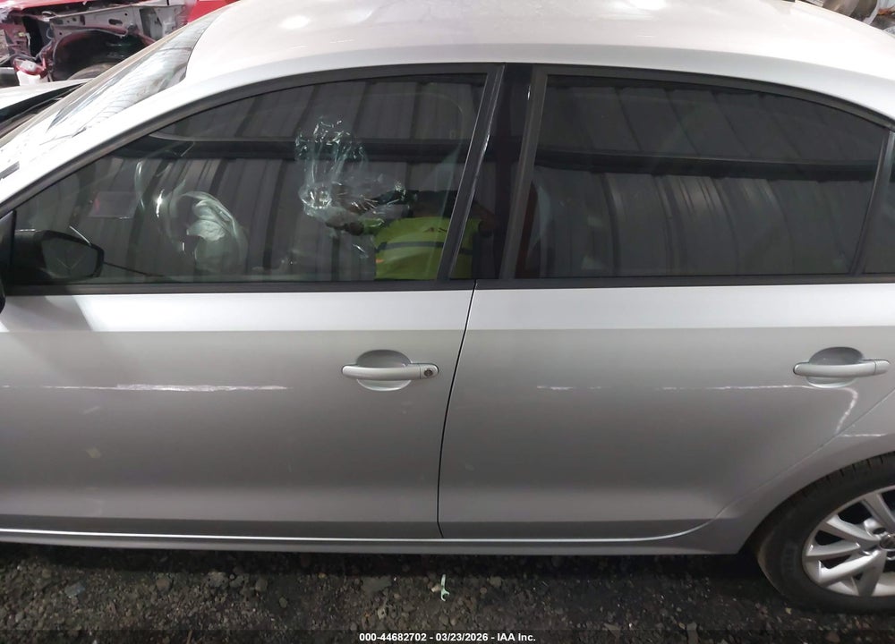 2011 VOLKSWAGEN JETTA 2.5L SE VIN: 3VWDX7AJ3BM397472