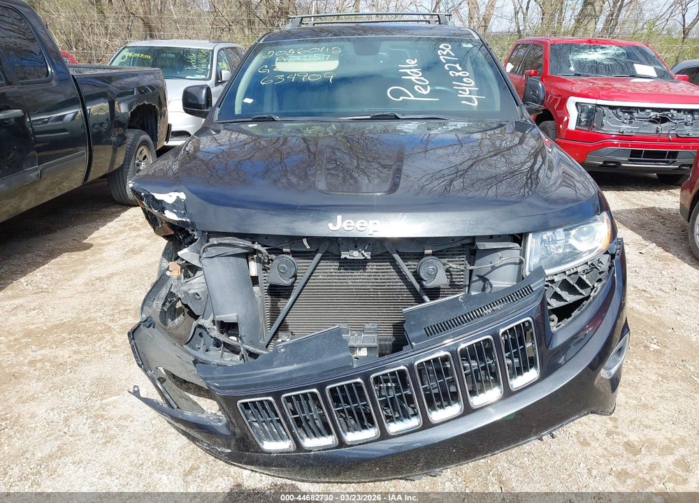 2015 JEEP GRAND CHEROKEE LAREDO VIN: 1C4RJEAG5FC634909