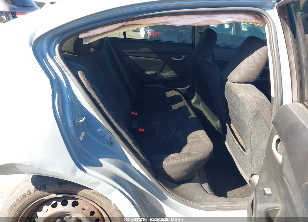 2013 HONDA CIVIC LX VIN: 19XFB2F52DE279886